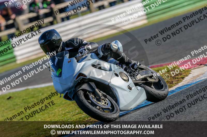 PJM Wedding Photography;enduro digital images;event digital images;eventdigitalimages;mallory park;mallory park photographs;mallory park trackday;mallory park trackday photographs;no limits trackdays;peter wileman photography;racing digital images;trackday digital images;trackday photos